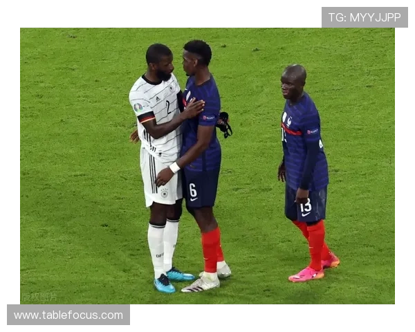 英超本轮最佳阵容出炉库尼亚姆伯莫闪耀索博沙德强势入选